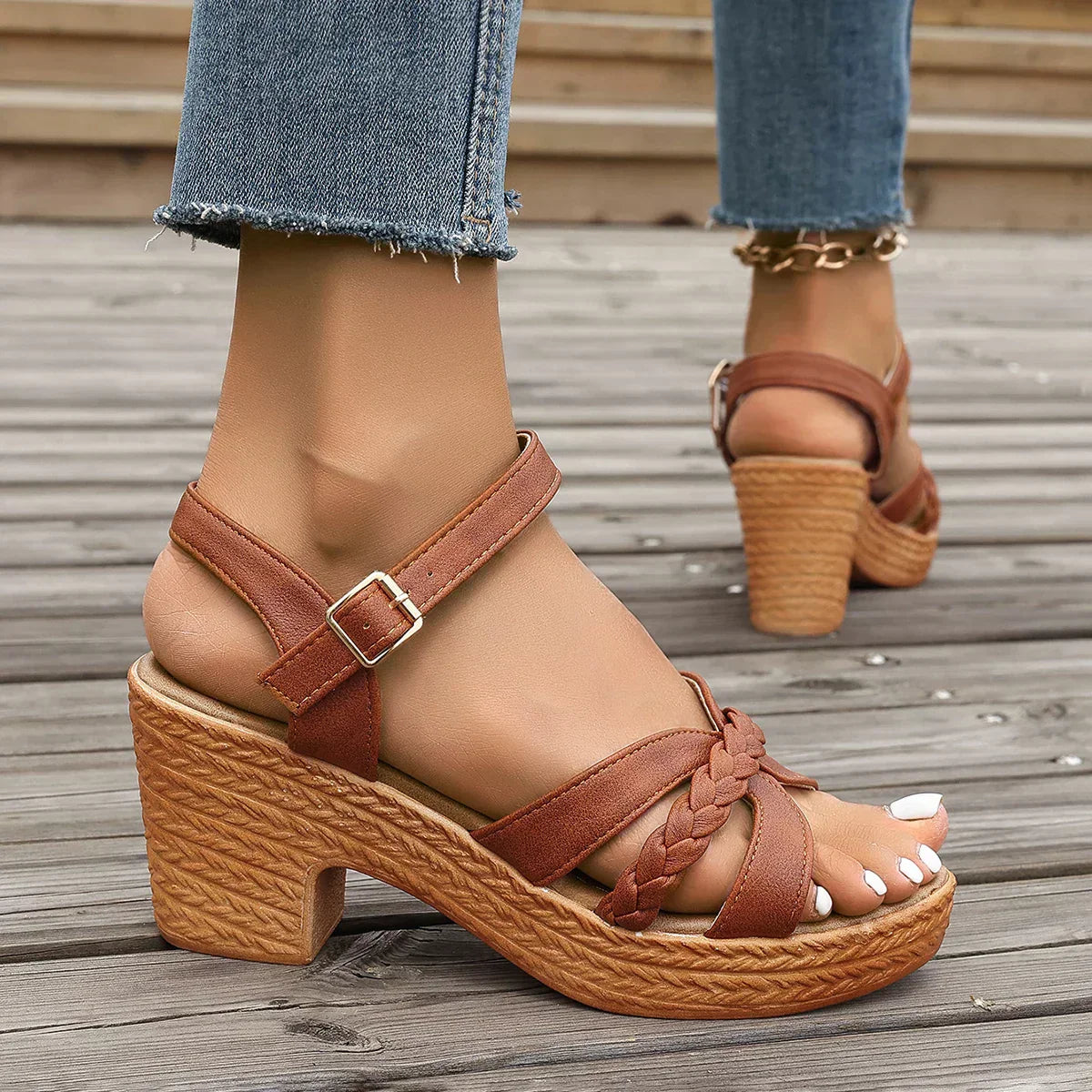 Sandalias clásicas Gianna™ con tacón medio