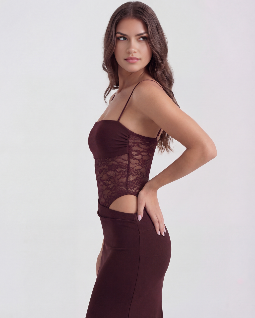 ARIADNA - VESTIDO MAXI ENCAJE CON CALADOS BURDEOS